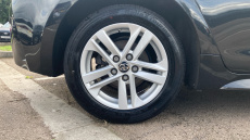 Toyota Corolla 1.8 VVT-i Hybrid Icon Tech 5dr CVT Hybrid Hatchback